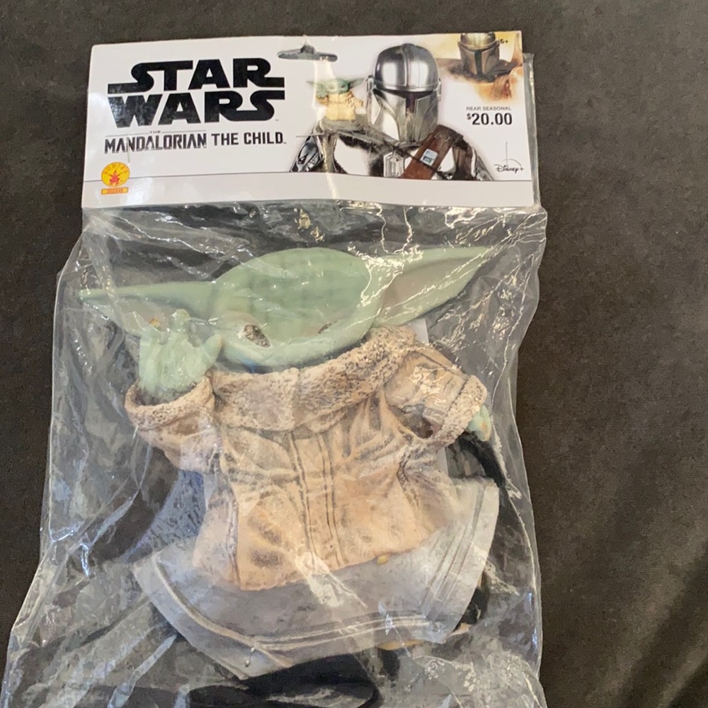 Star Wars The Mandalorian the Child Grogu Shoulder Sitter Accessory